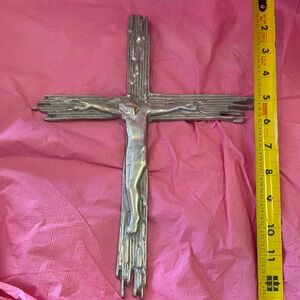 Silver Metal Wall Cross